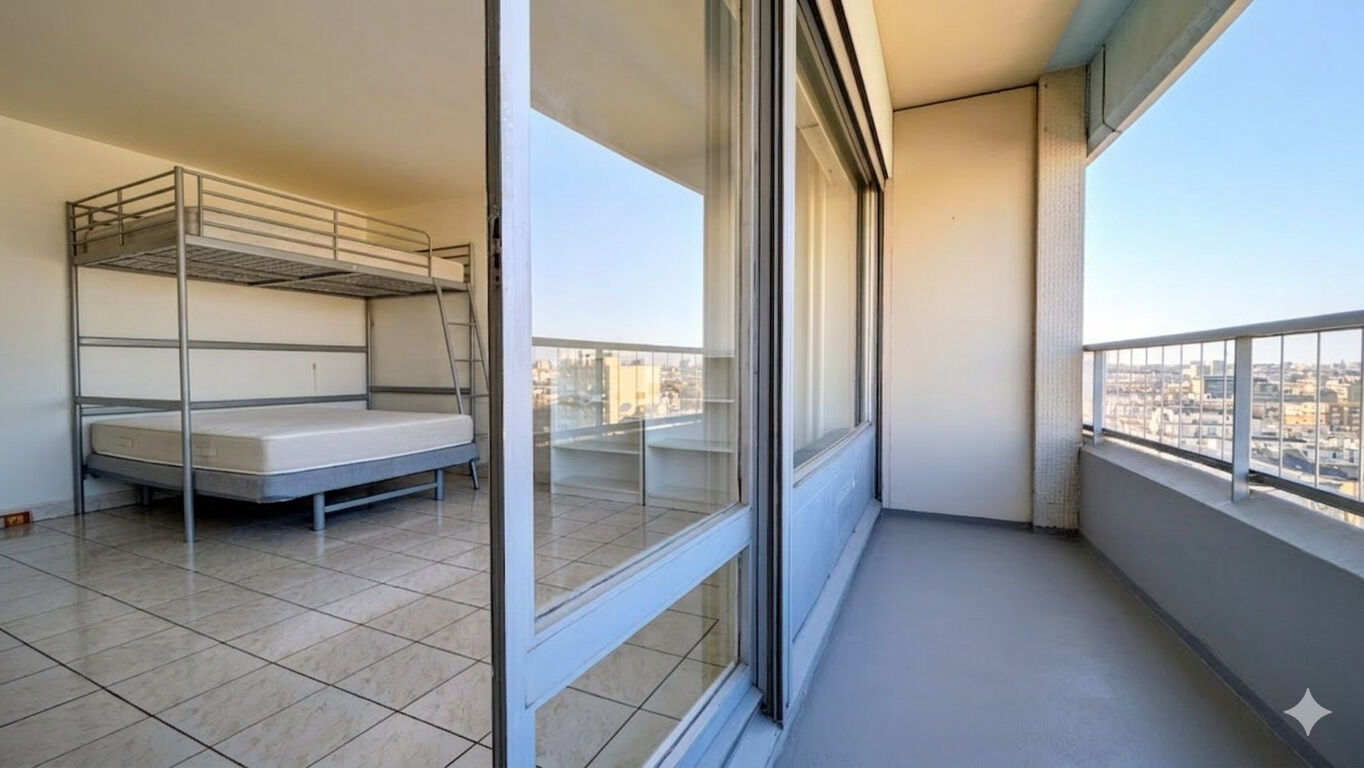 Paris 13 (75) 315 000 € Appartement 1 pièce , 1 chambre 35.00 m² Voir le bien