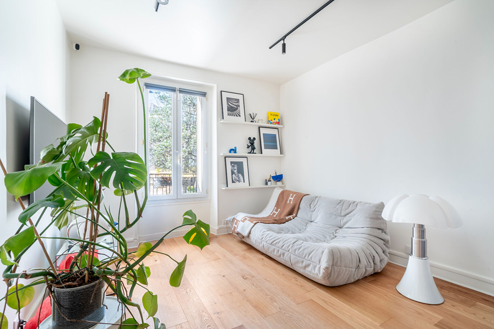 Appartement PARIS (75013) 1 pi&egrave;ce 28.00 m&sup2;