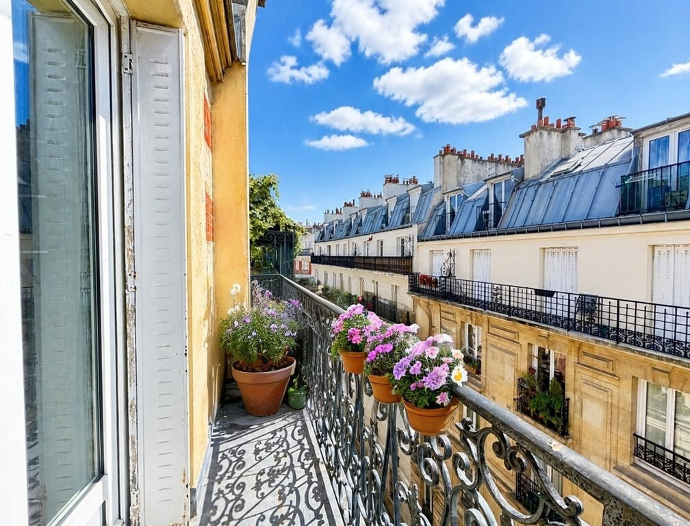 Appartement PARIS (75011) 2 pi&egrave;ces 35.00 m&sup2;