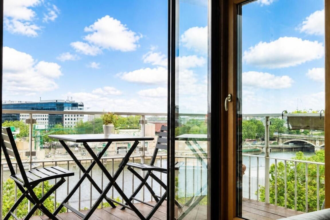 Appartement PARIS (75013) 4 pi&egrave;ces 84.00 m&sup2;