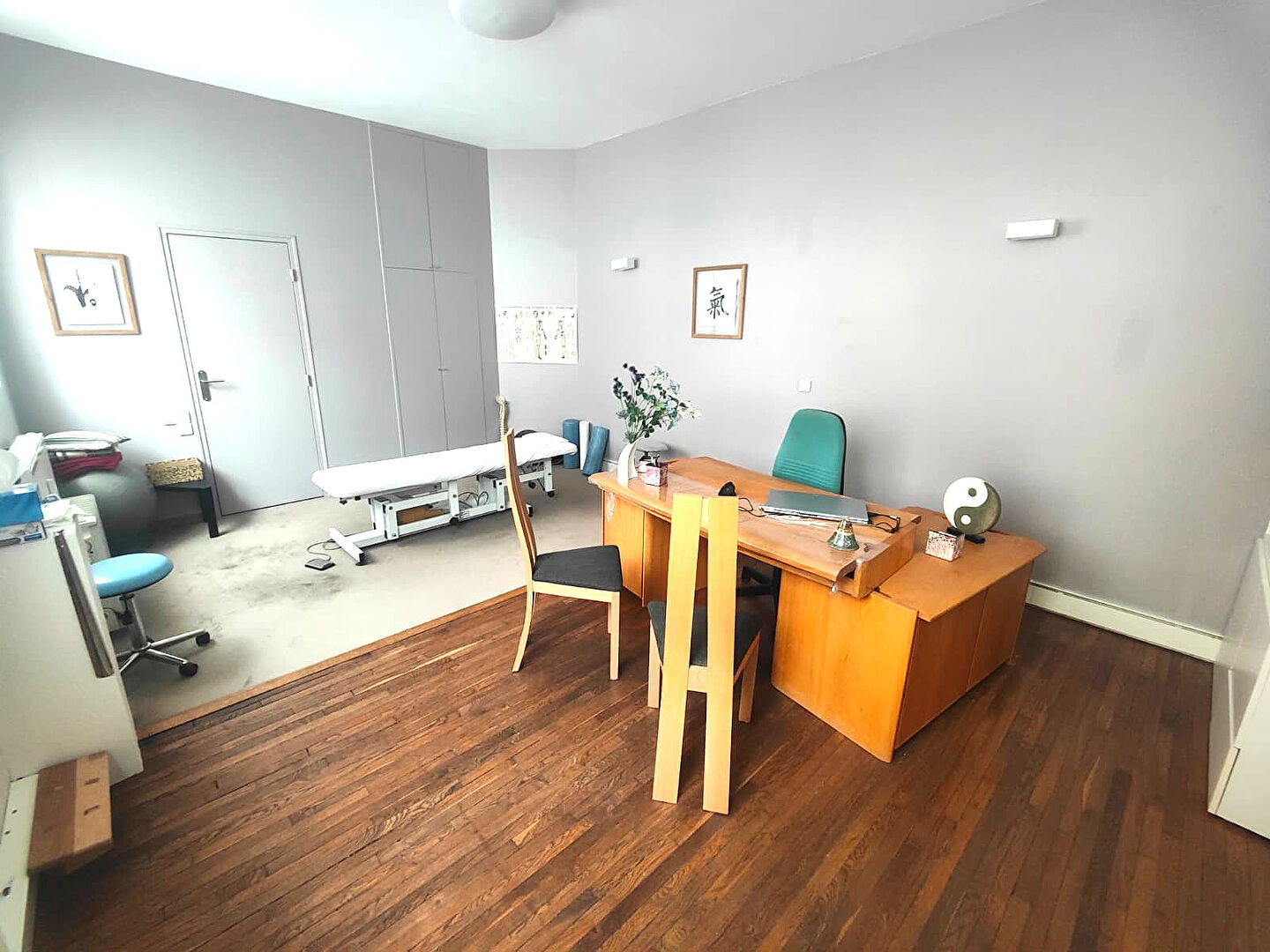 Local d'activit&eacute; PARIS (75013) 3 pi&egrave;ces 42.00 m&sup2;