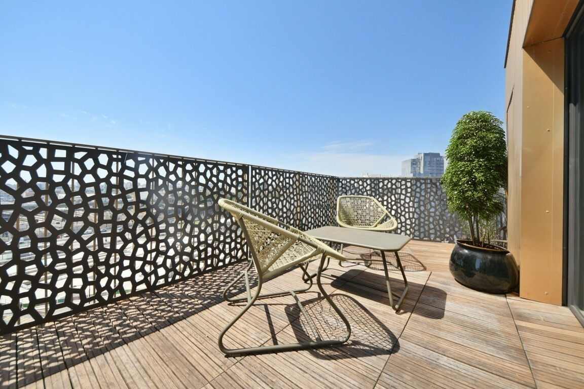 Appartement PARIS (75013) 5 pi&egrave;ces 120.00 m&sup2;