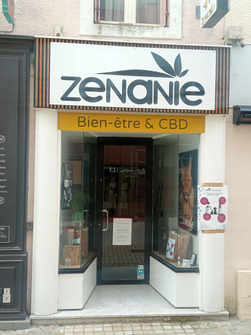 Local commercial CHALLANS (85300) 15.40 m&sup2;