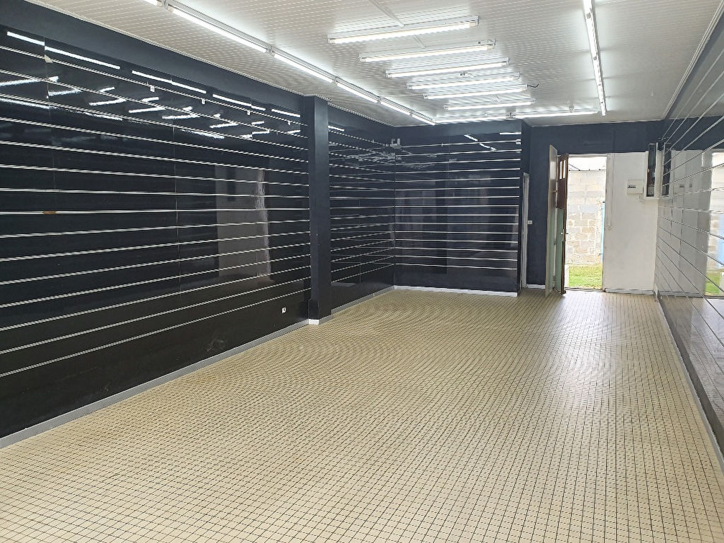 Local commercial SAINT JEAN DE MONTS (85160) 44.00 m&sup2;