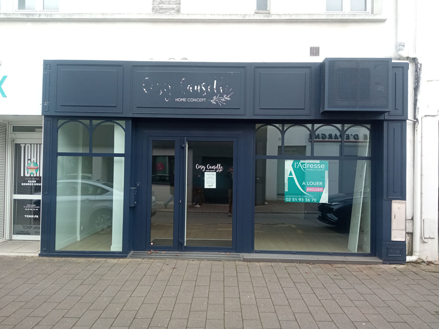 Local commercial CHALLANS (85300) 80.00 m²