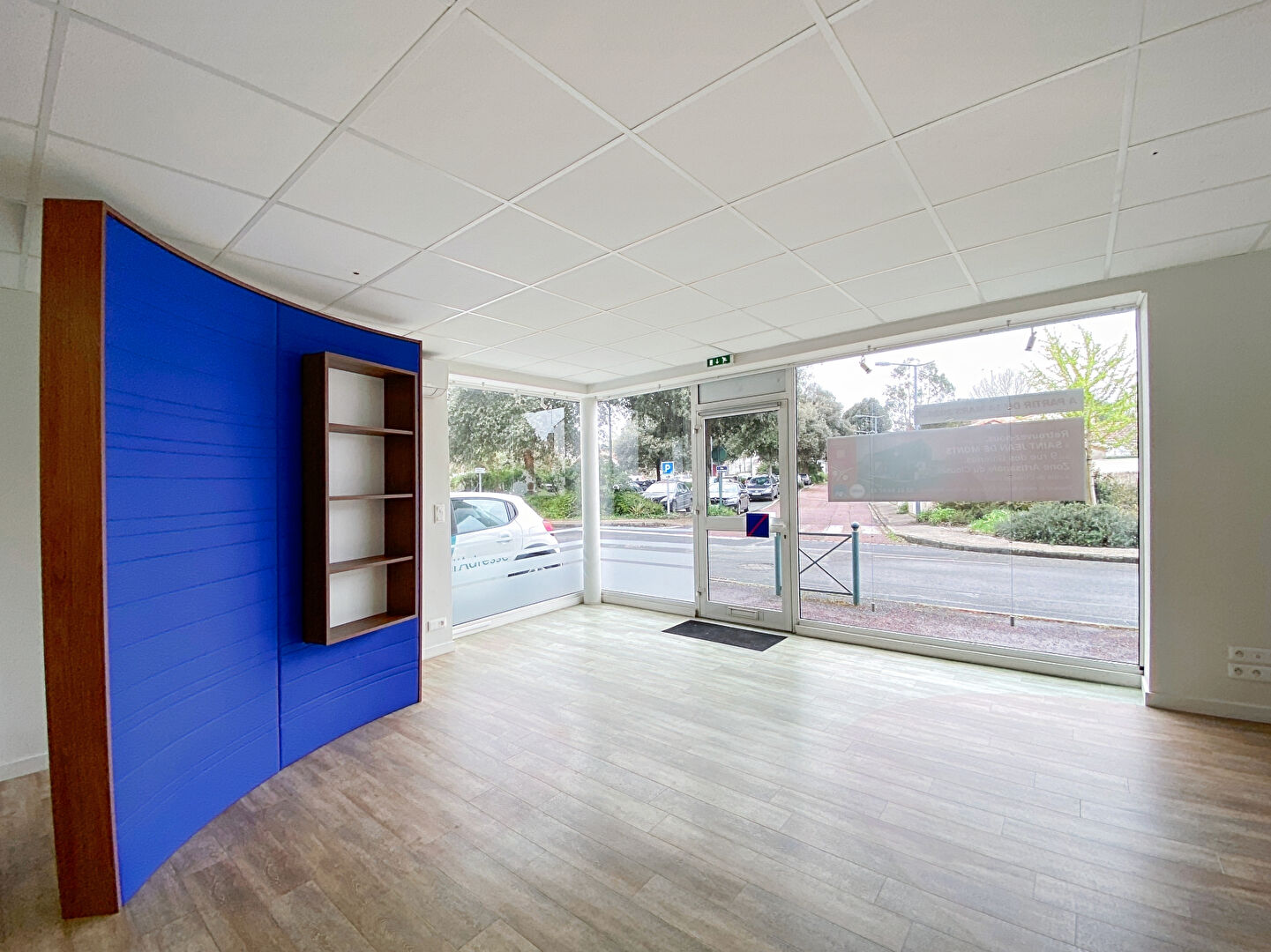 Local commercial SAINT JEAN DE MONTS (85160) 77.00 m²