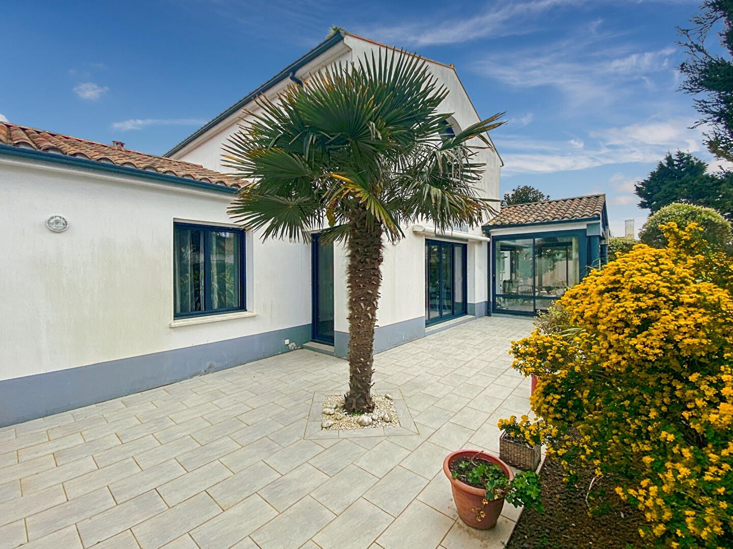 Maison SAINT JEAN DE MONTS (85160) 6 pièces 216.66 m²