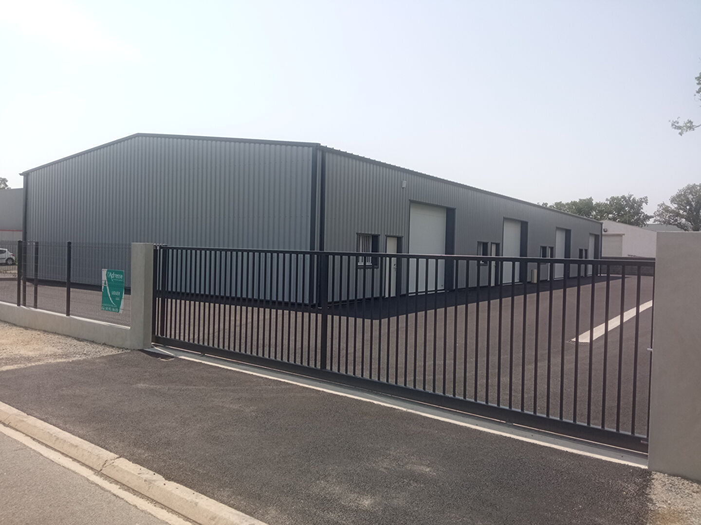 Local commercial SALLERTAINE (85300) 150.00 m&sup2;