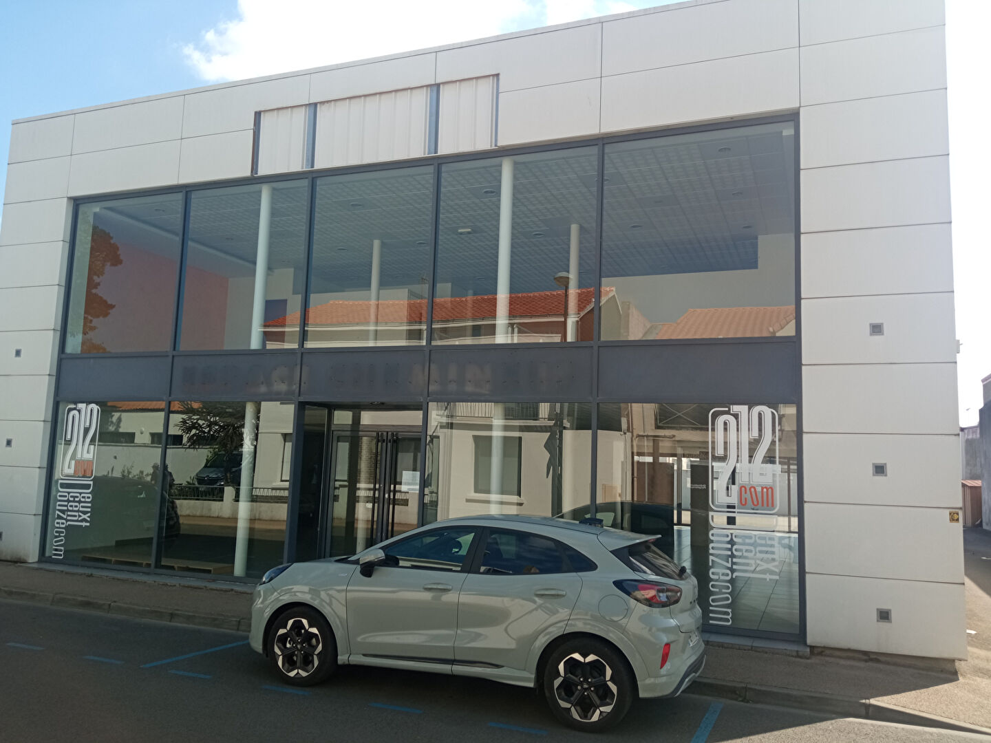 Local commercial CHALLANS (85300) 430.00 m²