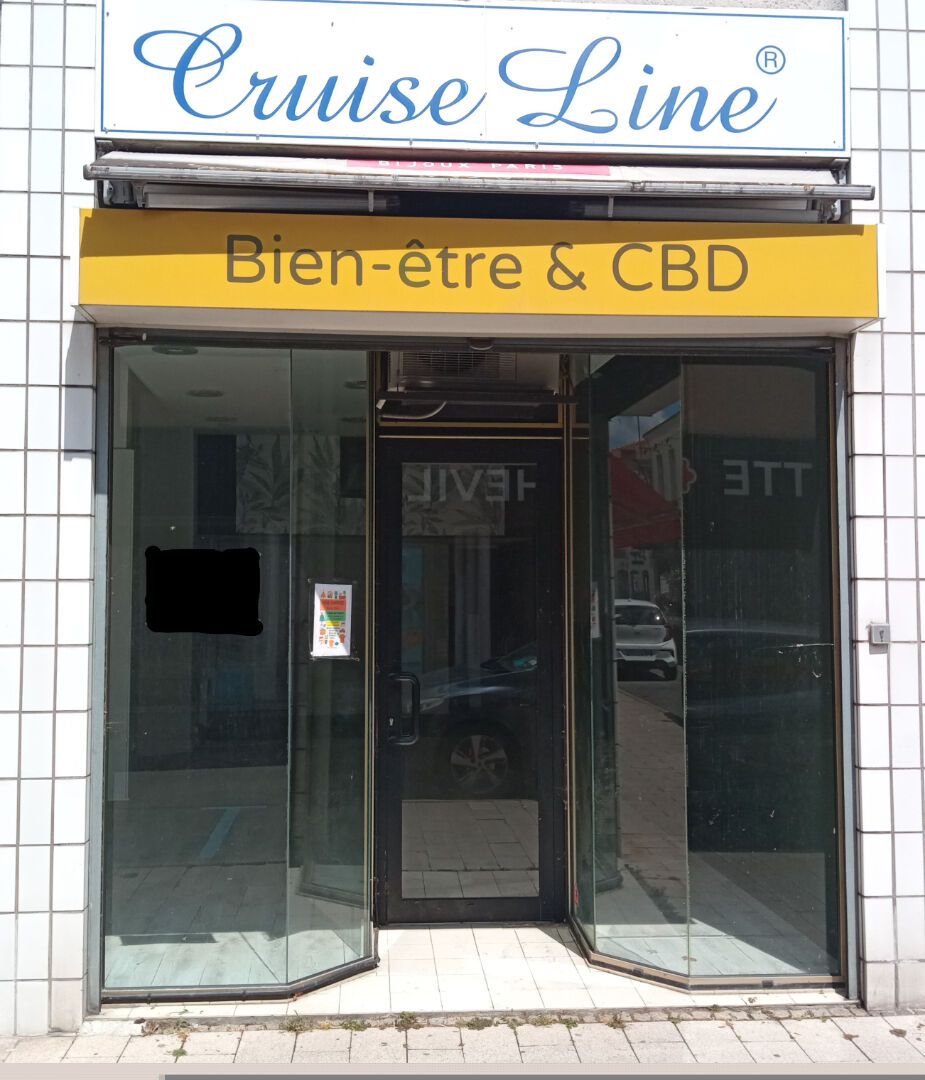 Local commercial CHALLANS (85300) 40.16 m&sup2;