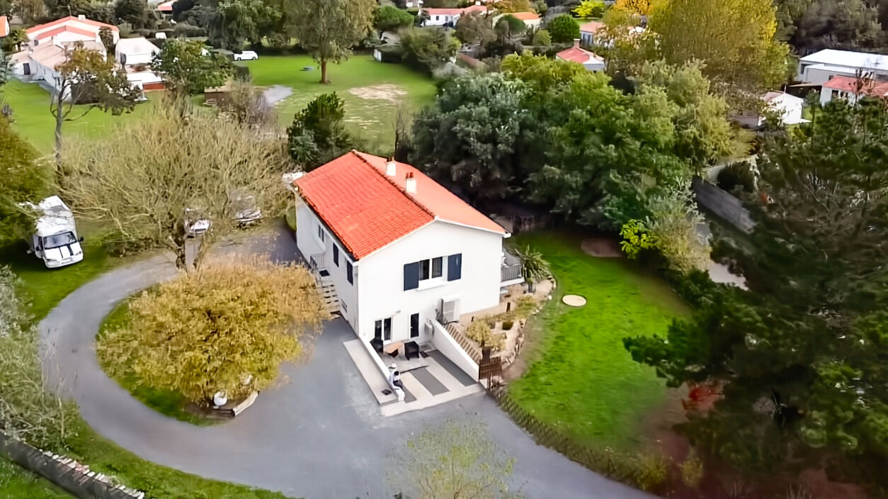 Maison SAINT JEAN DE MONTS (85160) 5 pièces 133.00 m²