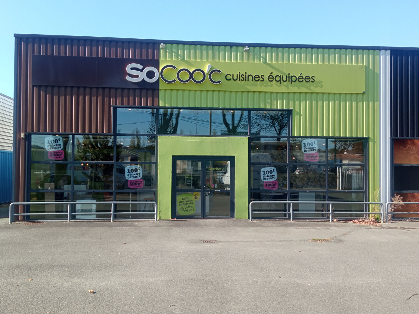 Local commercial CHALLANS (85300) 181.00 m²