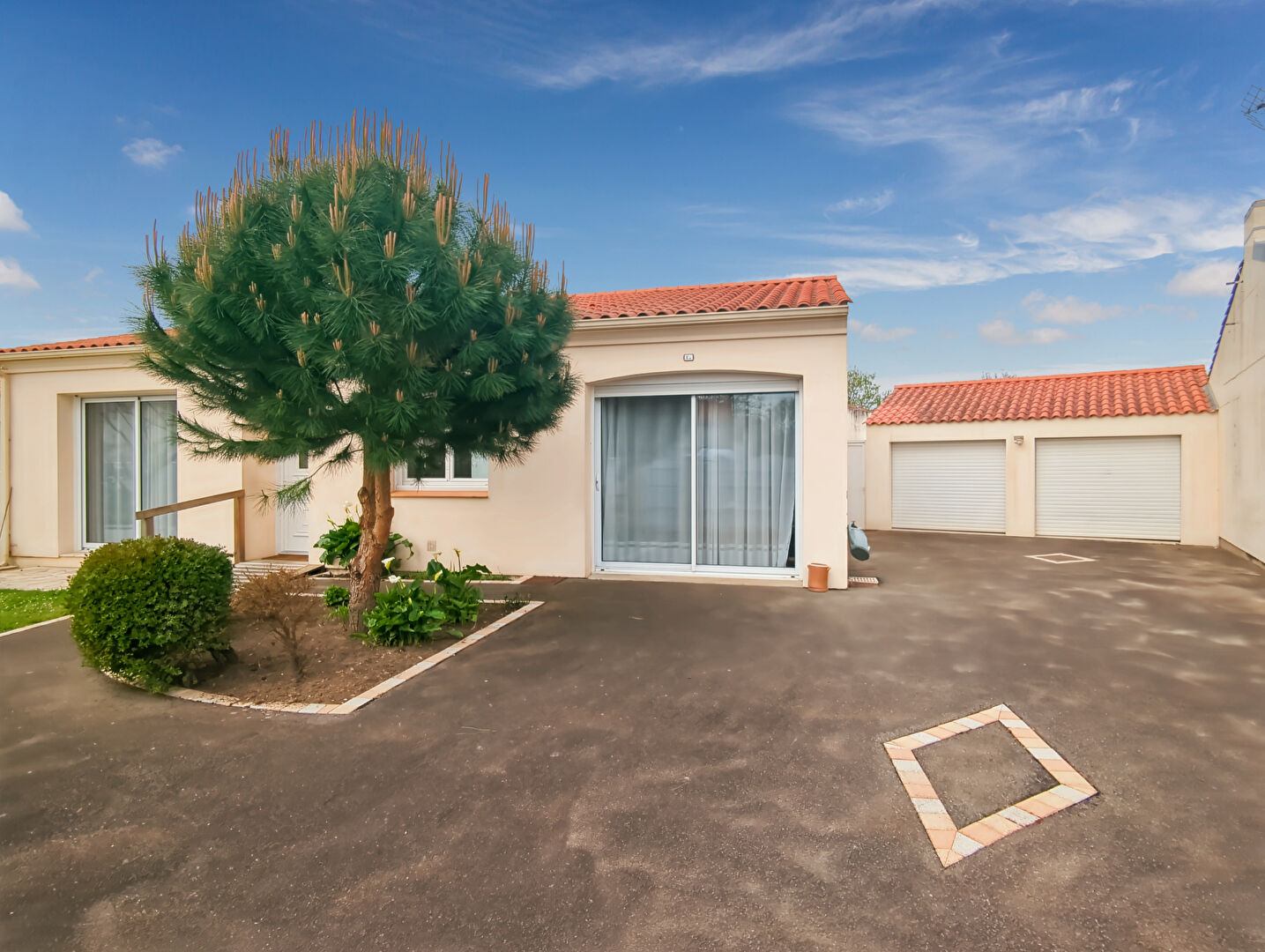 Maison CHALLANS (85300) 4 pi&egrave;ces 98.00 m&sup2;