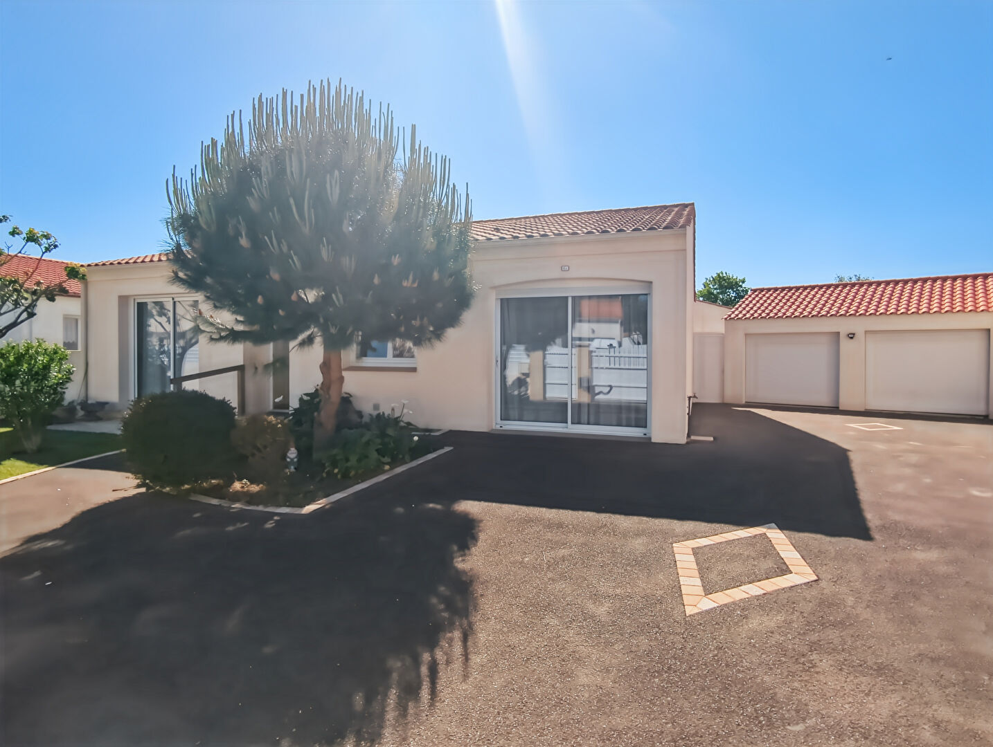 Maison CHALLANS (85300) 4 pi&egrave;ces 98.00 m&sup2;