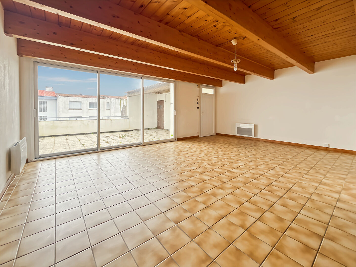 Appartement CHALLANS (85300) 3 pi&egrave;ces 105.51 m&sup2;
