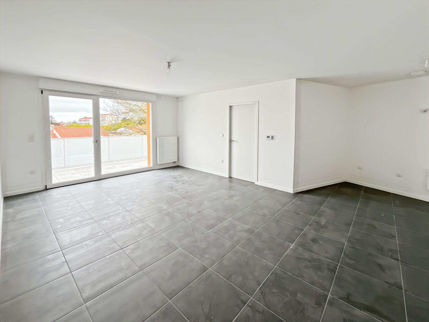 Appartement CHALLANS (85300) 2 pi&egrave;ces 86.05 m&sup2;