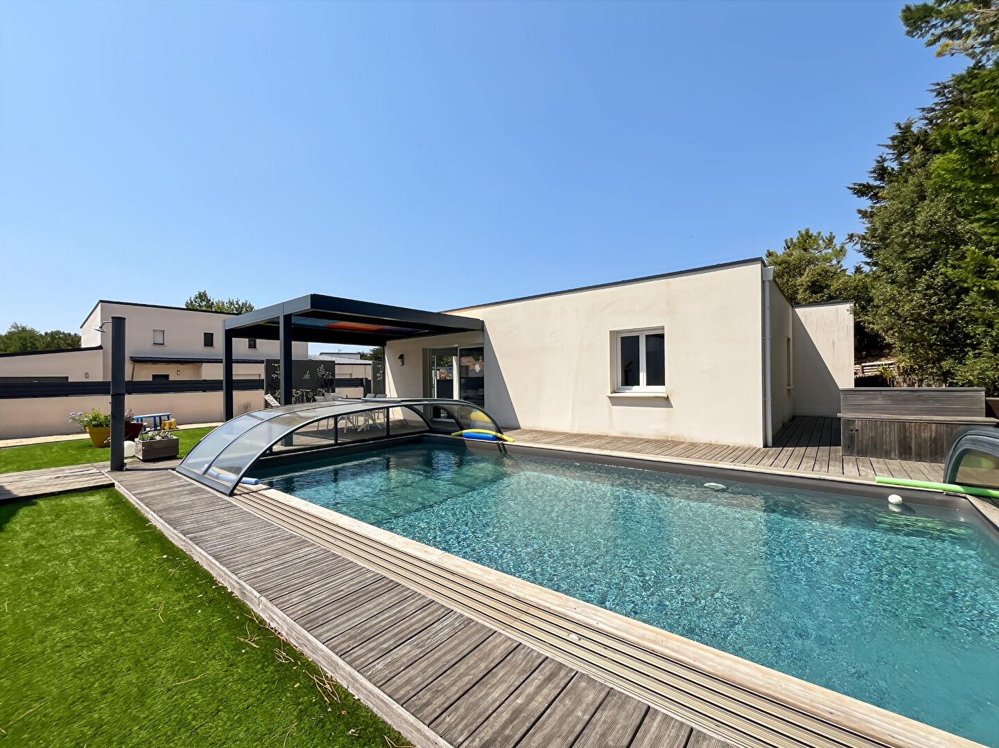 Maison SAINT JEAN DE MONTS (85160) 4 pi&egrave;ces 90.70 m&sup2;