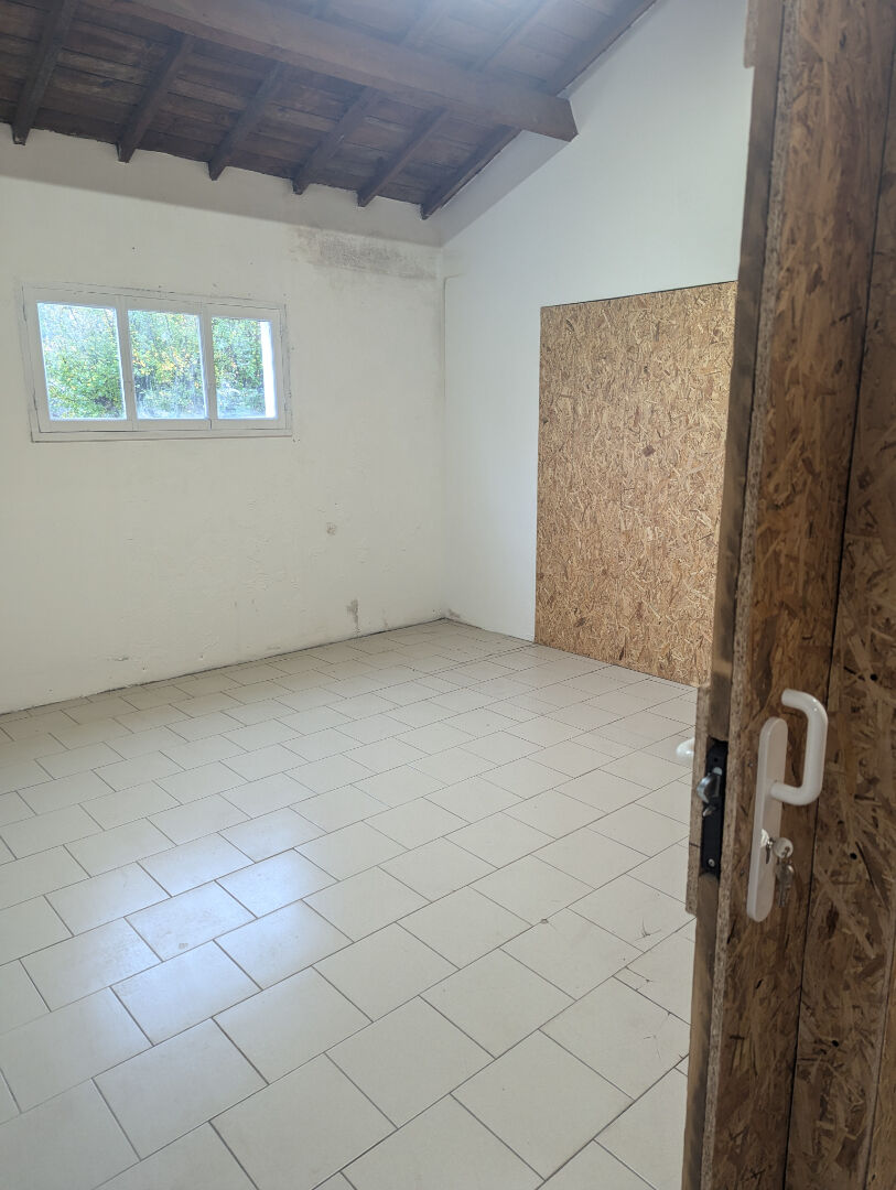 Parking / box LA BARRE DE MONTS (85550) 16.43 m&sup2;