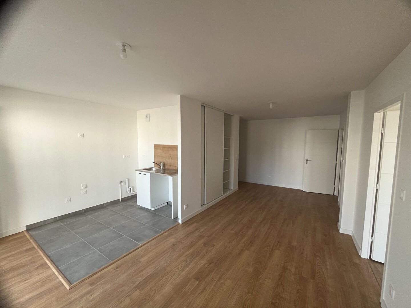 Appartement CHALLANS (85300) 4 pi&egrave;ces 81.69 m&sup2;