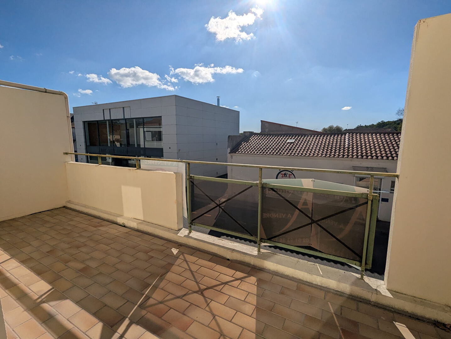 Appartement CHALLANS (85300) 2 pi&egrave;ces 46.99 m&sup2;