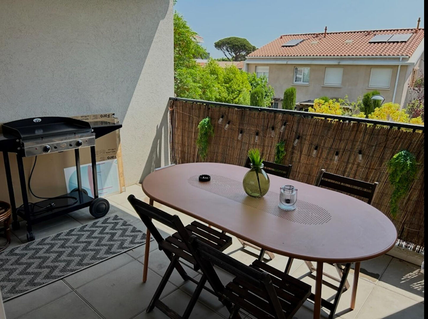 Appartement La Farl&egrave;de (83210) 2 pi&egrave;ces 42.00 m&sup2;