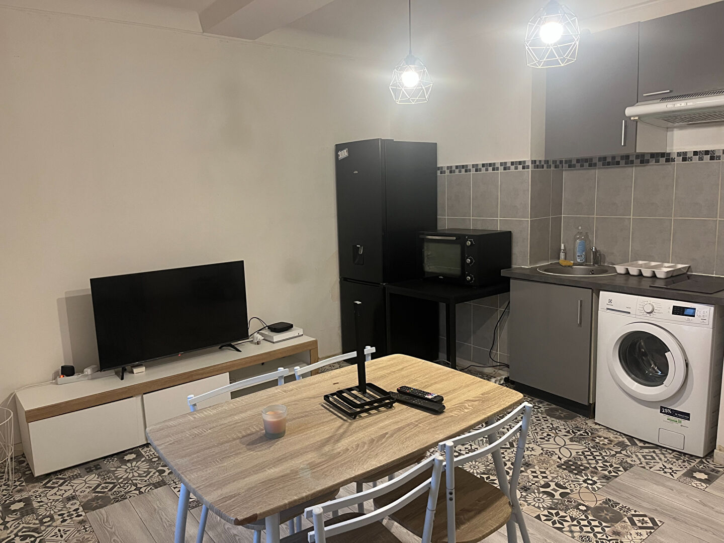 Appartement TOULON (83000) 2 pièces 34.18 m²