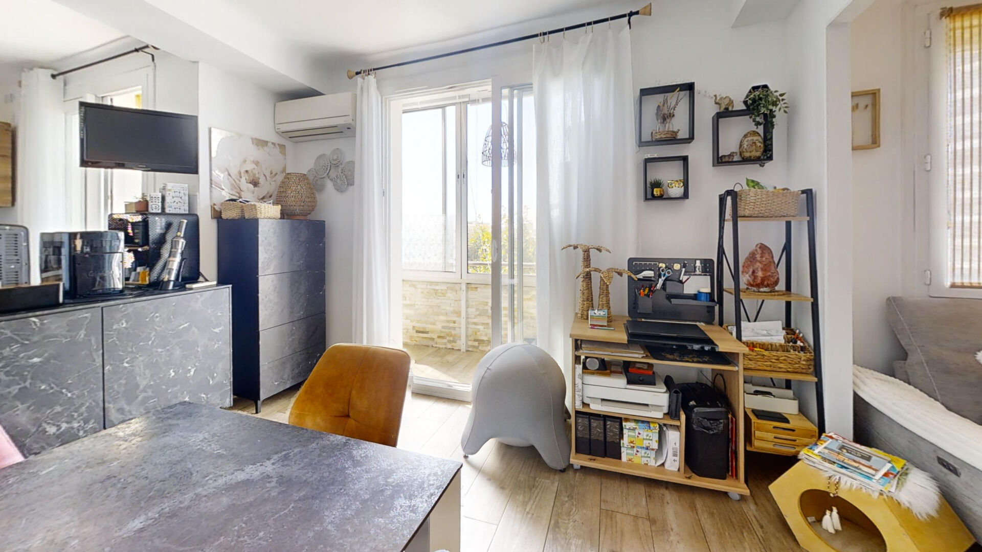 Appartement TOULON (83000) 5 pièces 84.00 m²