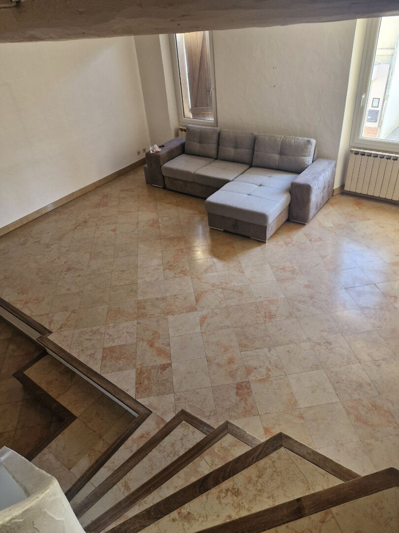 Appartement LA CRAU (83260) 5 pièces 136.00 m²