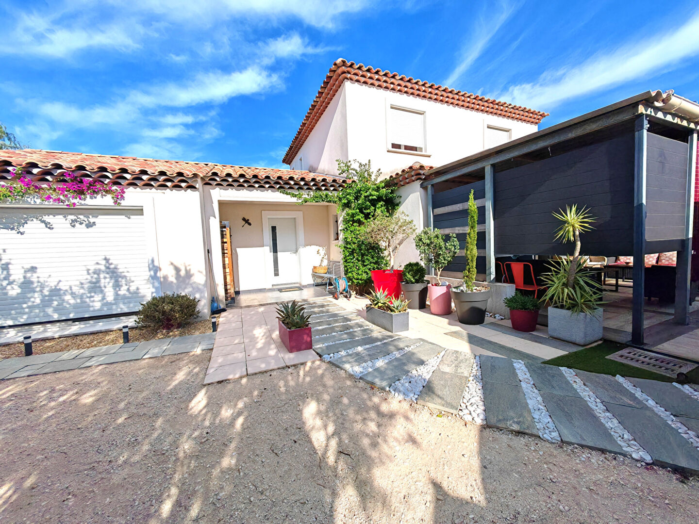 Villa LA CRAU (83260) 6 pi&egrave;ces 145.00 m&sup2;