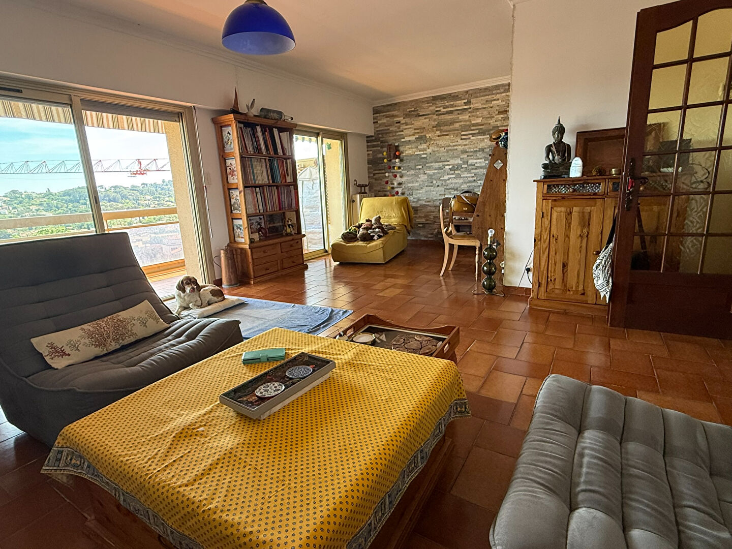 Appartement Toulon (83100) 3 pi&egrave;ces 80.00 m&sup2;