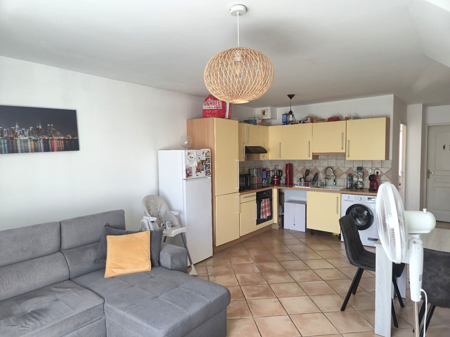 Appartement LA CRAU (83260) 2 pi&egrave;ces 45.00 m&sup2;