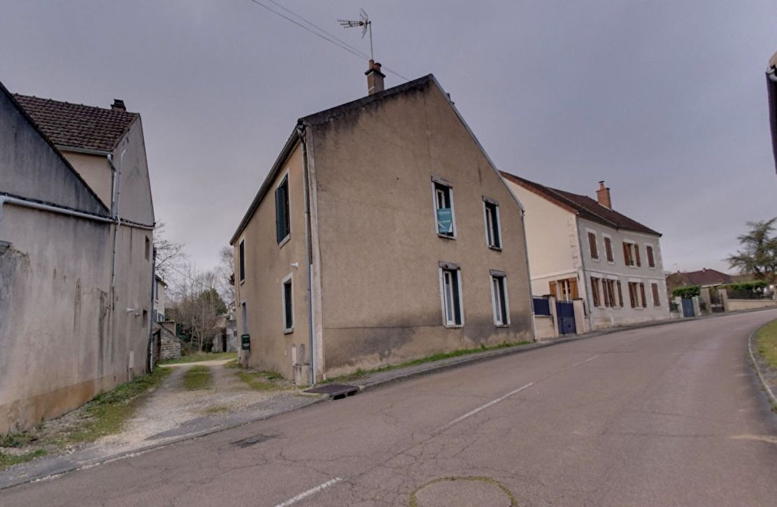 Maison MAILLY LA VILLE (89270) 7 pièces 134.14 m²