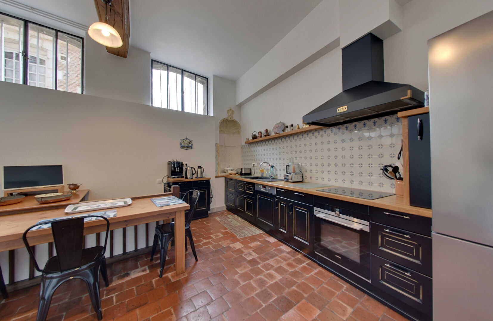 Maison AUXERRE (89000) 12 pièces 280.00 m²