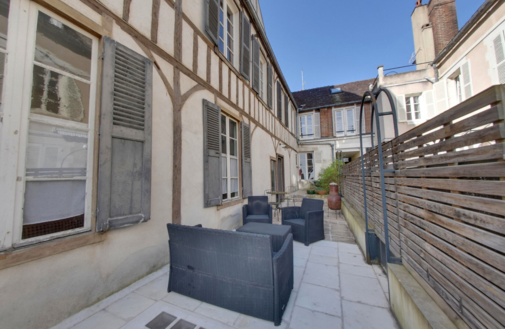 Maison AUXERRE (89000) 12 pi&egrave;ces 280.00 m&sup2;