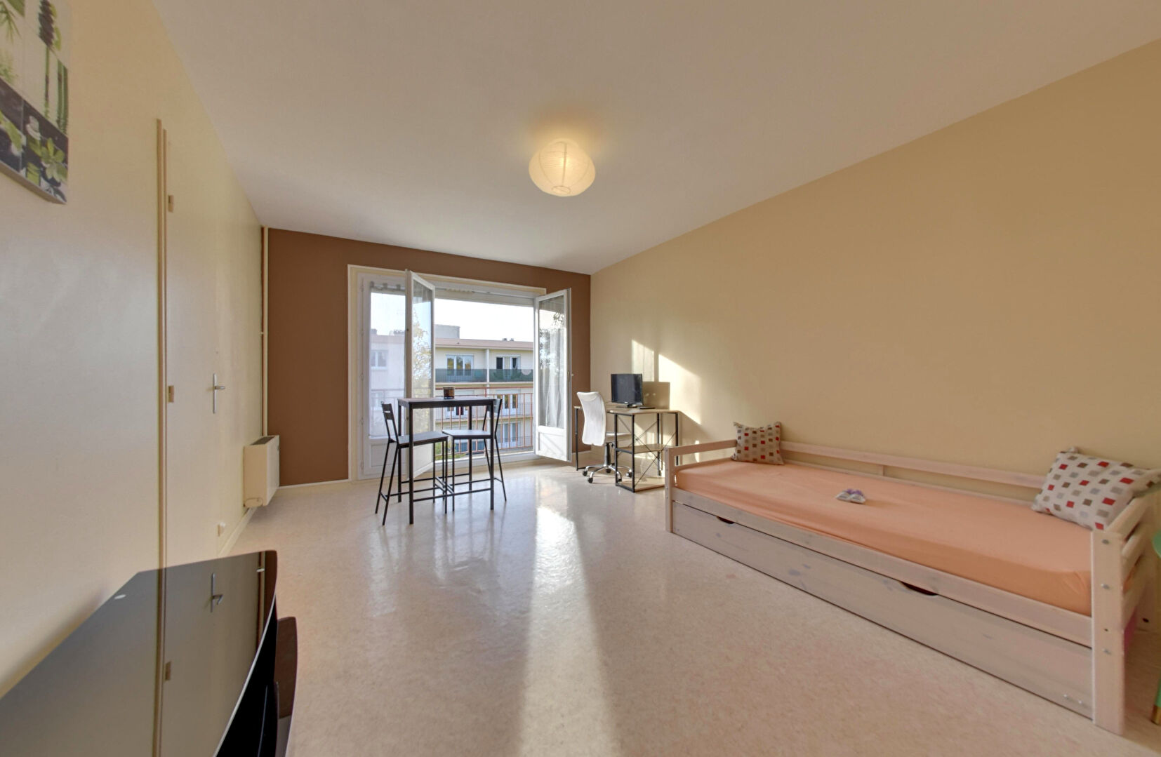 Appartement saint GEORGES SUR BAULCHE (89000) 1 pièce 32.12 m²