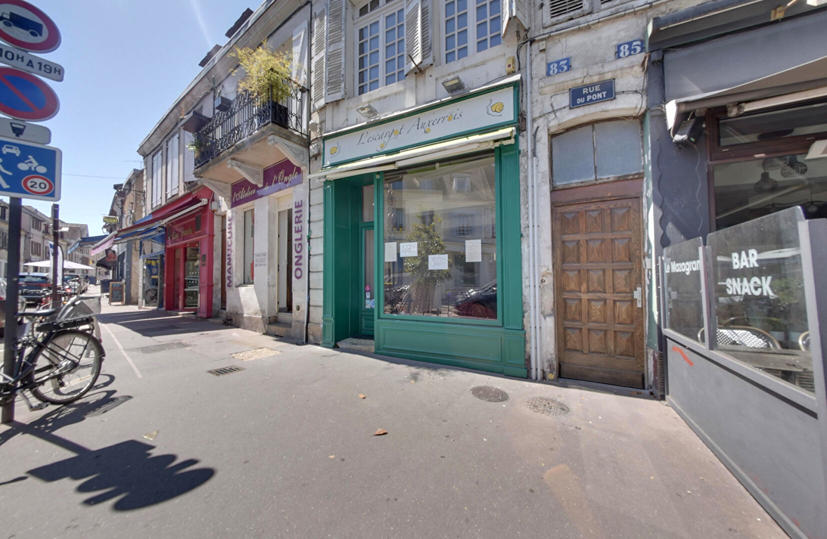 Local commercial AUXERRE (89000) 3 pi&egrave;ces 56.00 m&sup2;