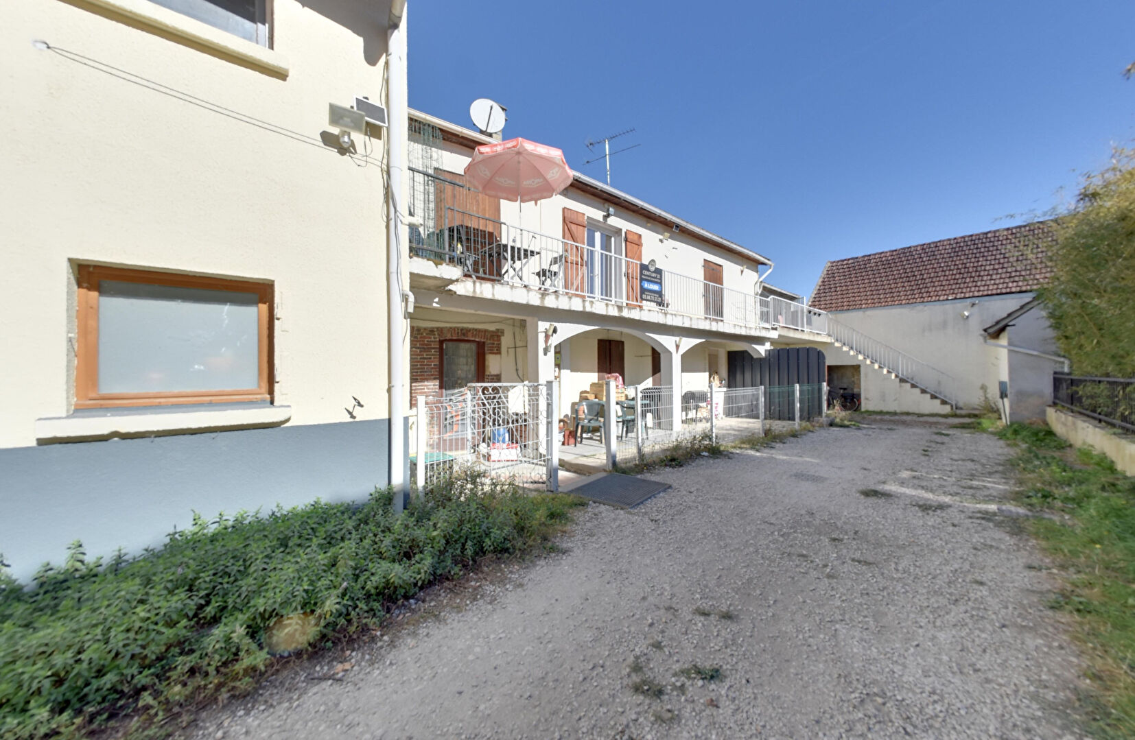 Immeuble APPOIGNY (89380) 286.00 m&sup2;