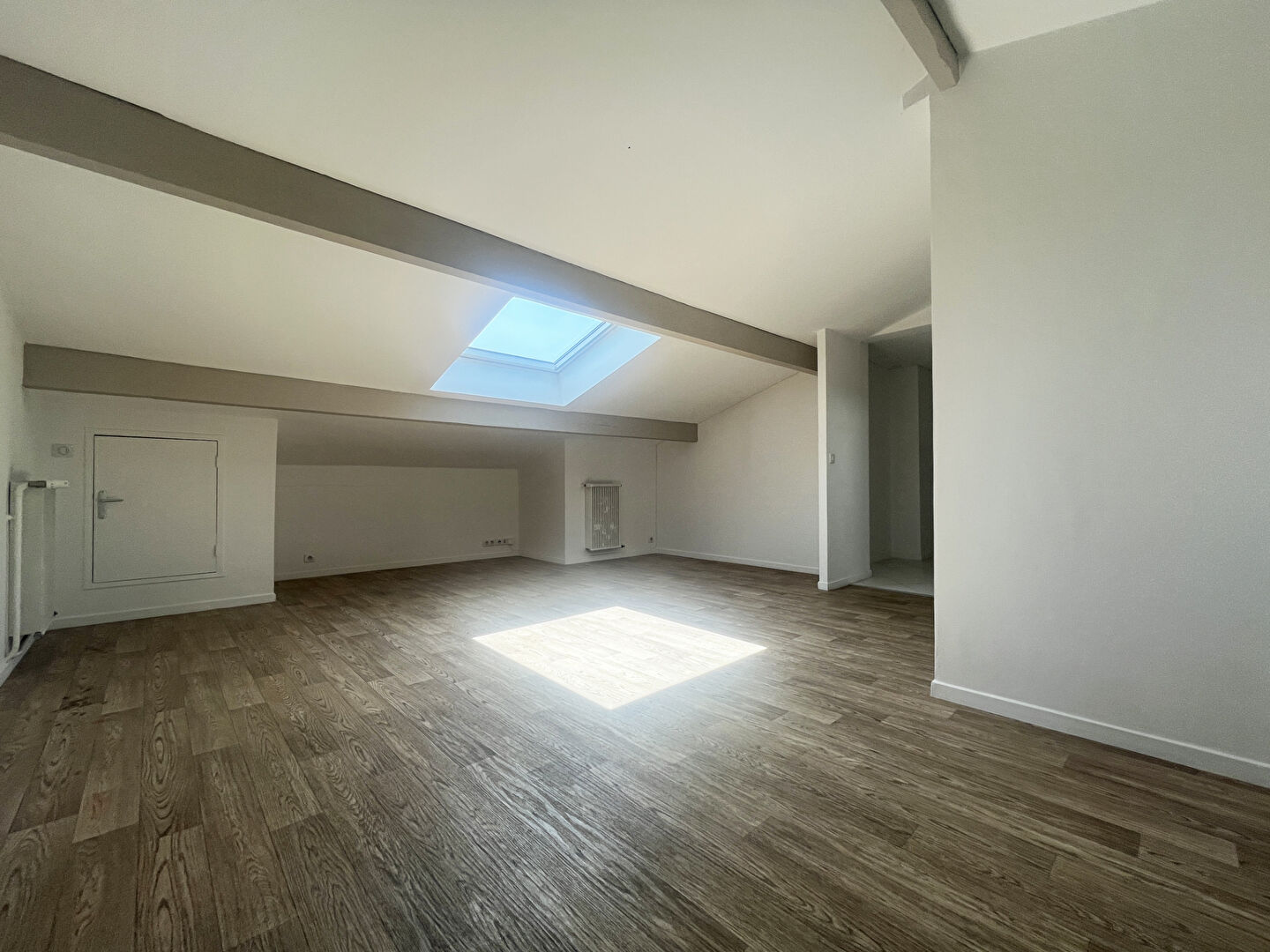 Dourdan (91) Exclusif 187 500 € Appartement 3 pièces , 2 chambres 47.93 m² Avec balcongarage/box Voir le bien