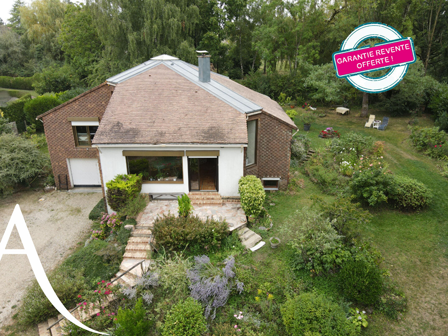Maison DOURDAN (91410) 9 pièces 270.00 m²