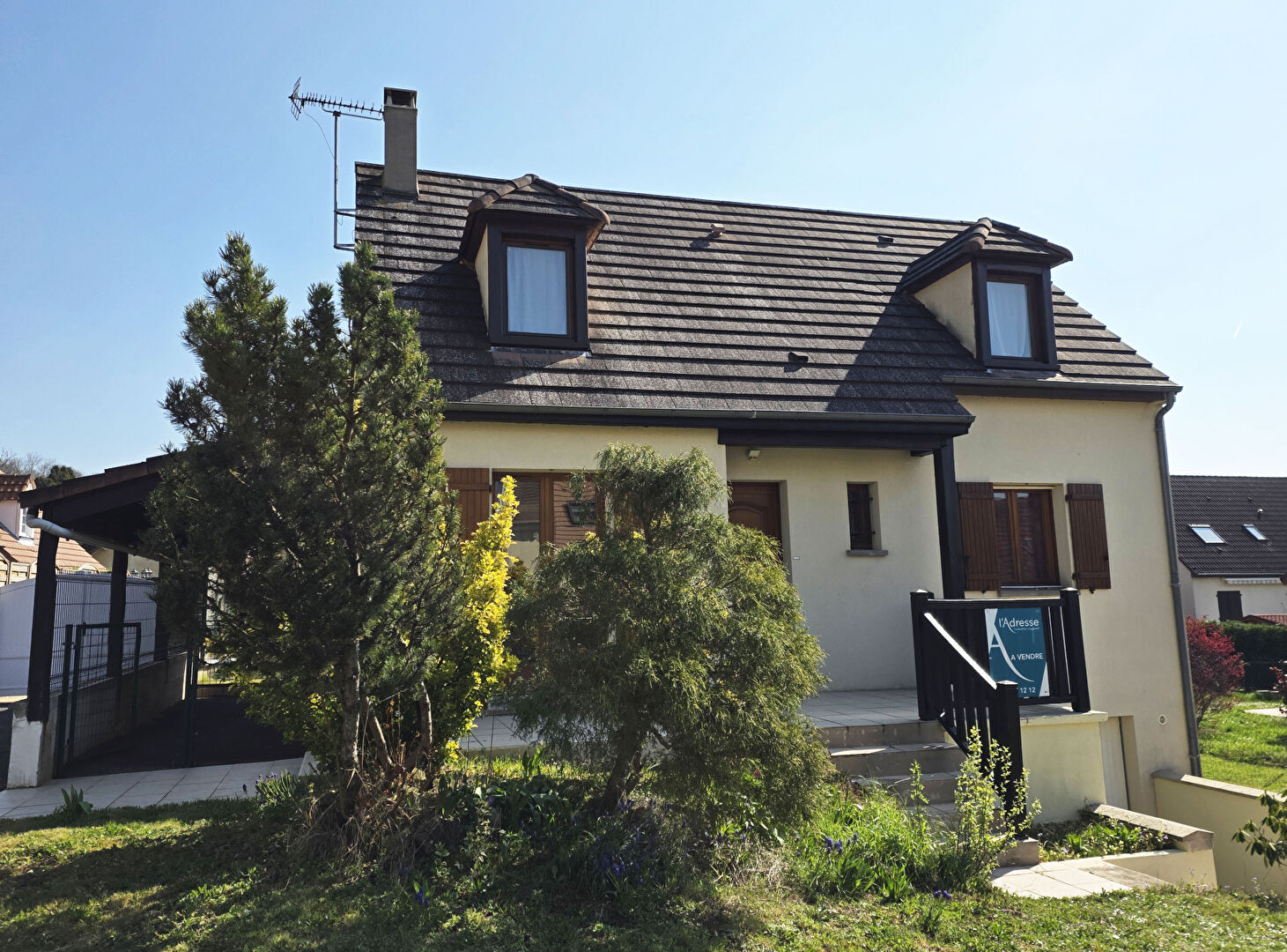 Maison DOURDAN (91410) 5 pi&egrave;ces 100.00 m&sup2;