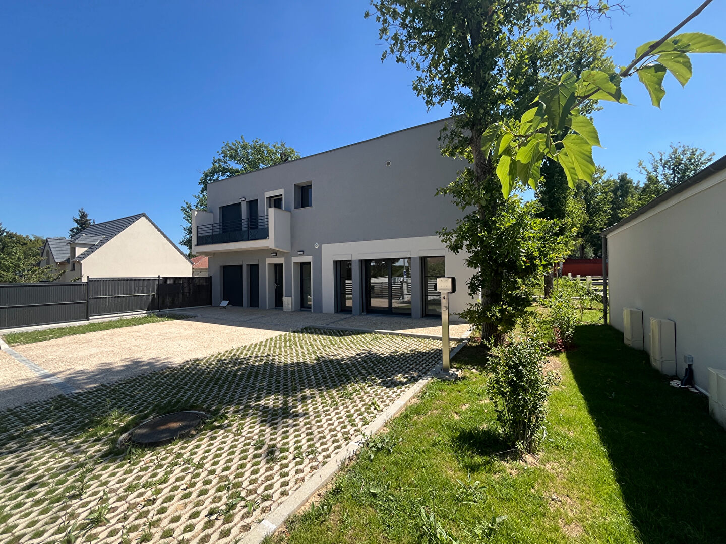 Appartement DOURDAN (91410) 3 pièces 88.20 m²