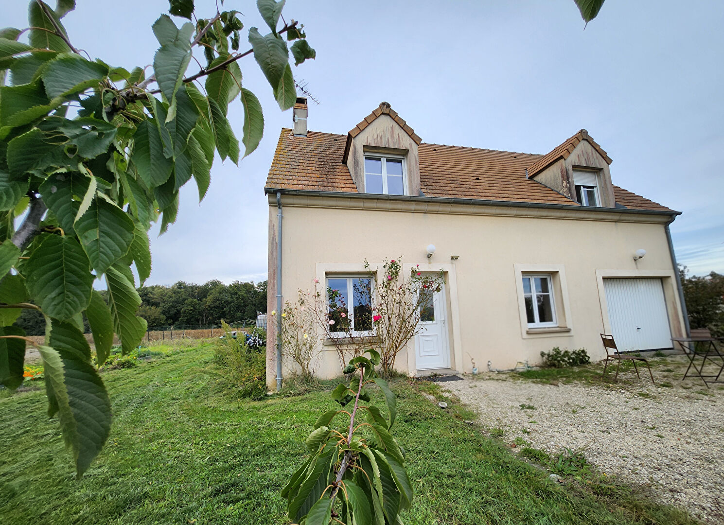 Maison DOURDAN (91410) 5 pièces 100.00 m²