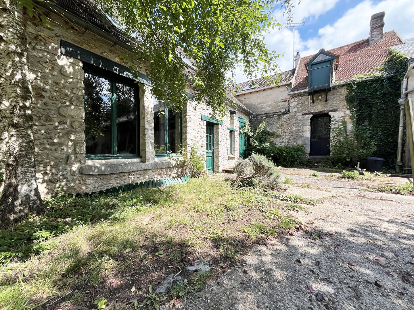 Maison DOURDAN (91410) 7 pi&egrave;ces 200.00 m&sup2;
