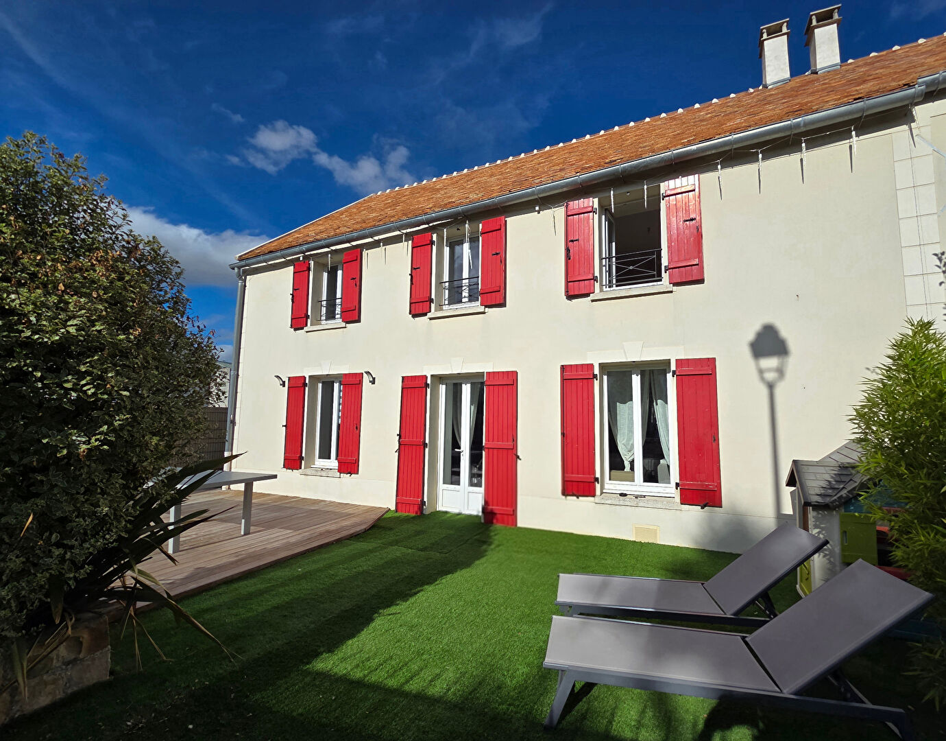 Maison DOURDAN (91410) 5 pi&egrave;ces 133.00 m&sup2;