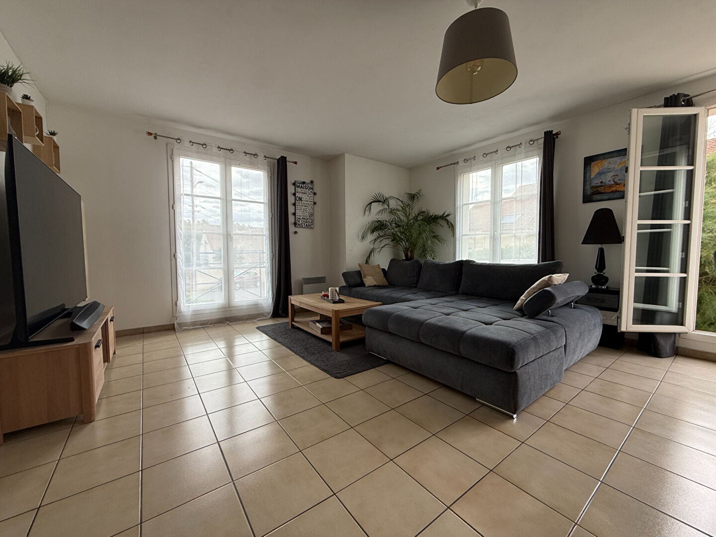 Appartement DOURDAN (91410) 3 pi&egrave;ces 72.00 m&sup2;