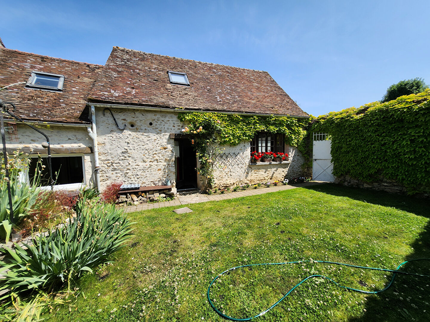 Maison DOURDAN (91410) 6 pièces 90.00 m²