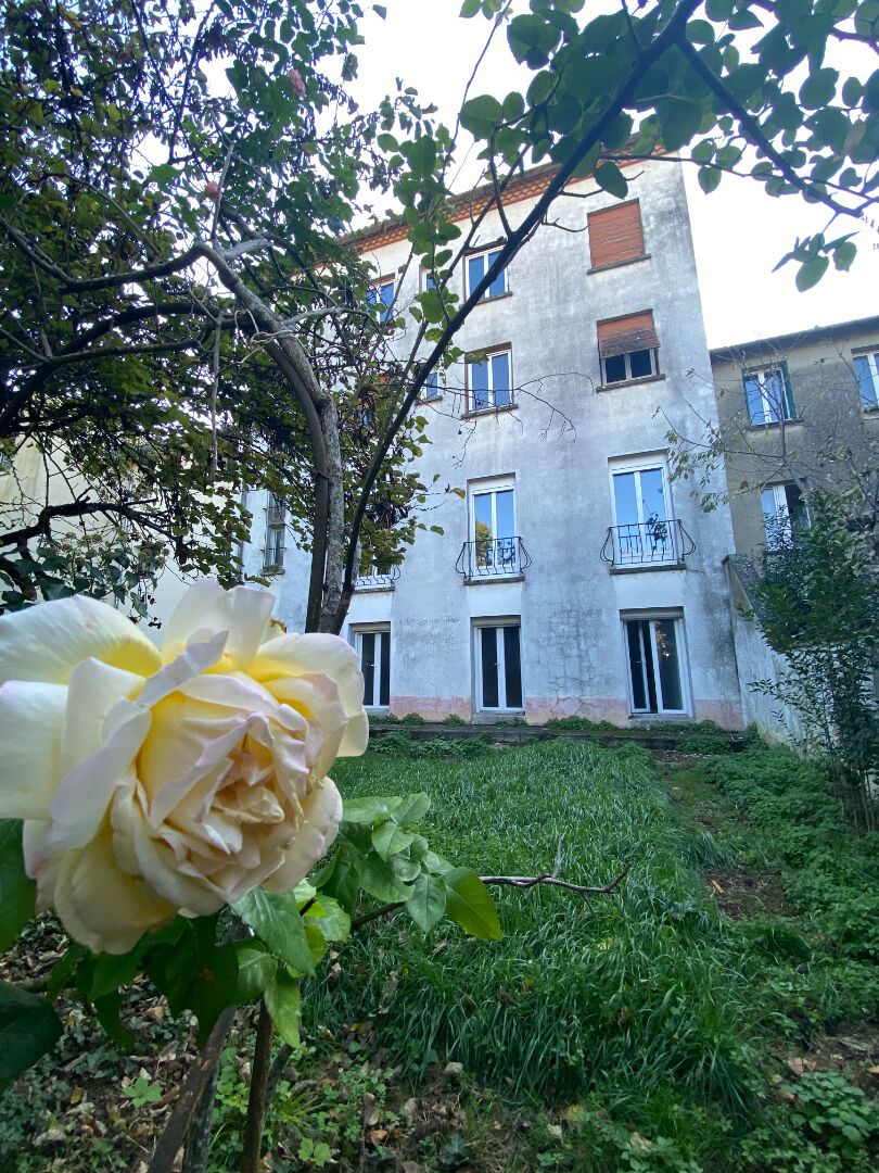 Immeuble CASTELNAUDARY (11400) 330.00 m²