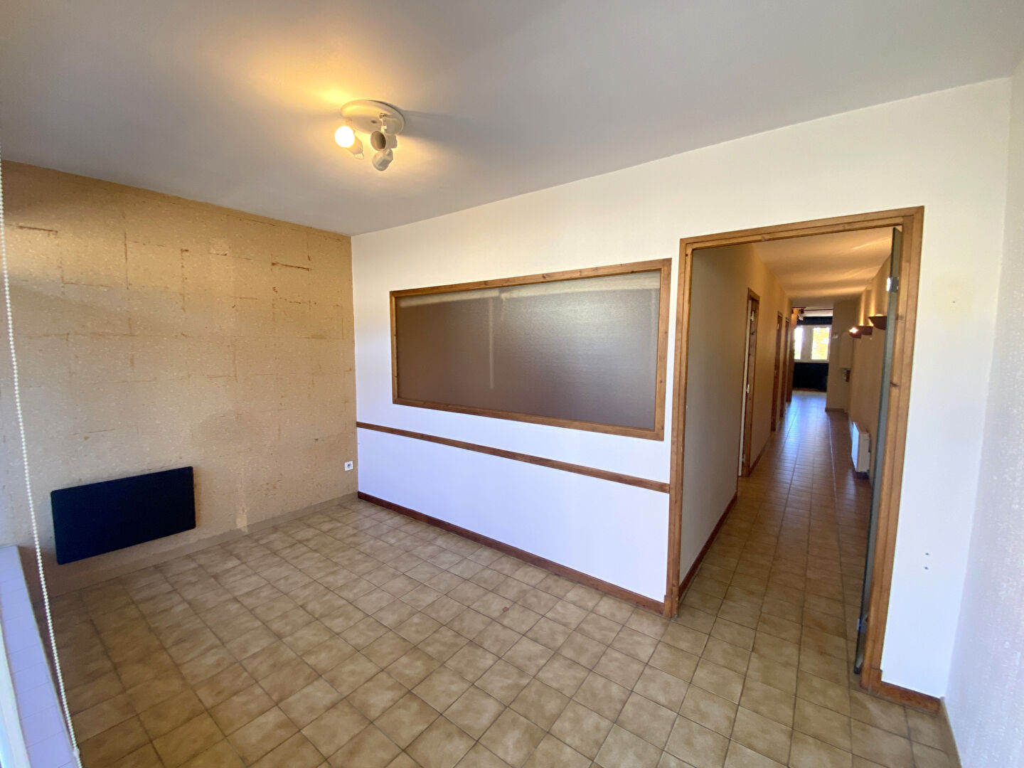 Local d'activité CASTELNAUDARY (11400) 5 pièces 63.93 m²