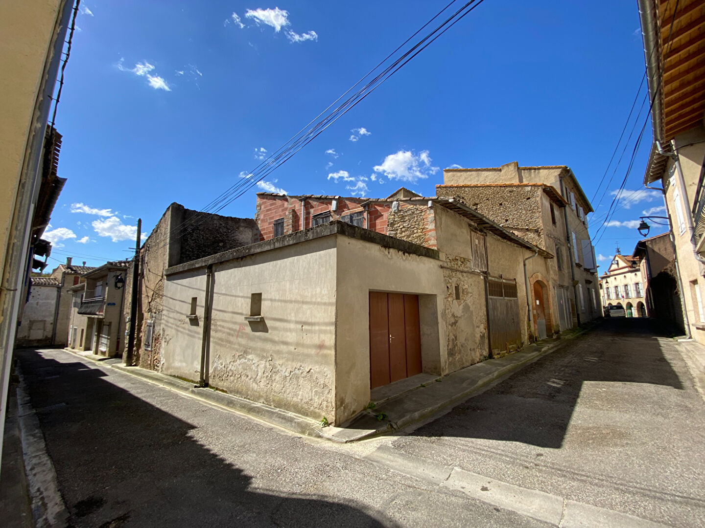 D&eacute;pendance saint PAPOUL (11400) 4 pi&egrave;ces 229.00 m&sup2;