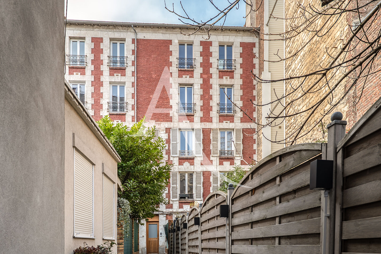 Appartement BOULOGNE BILLANCOURT (92100) 1 pi&egrave;ce 28.62 m&sup2;